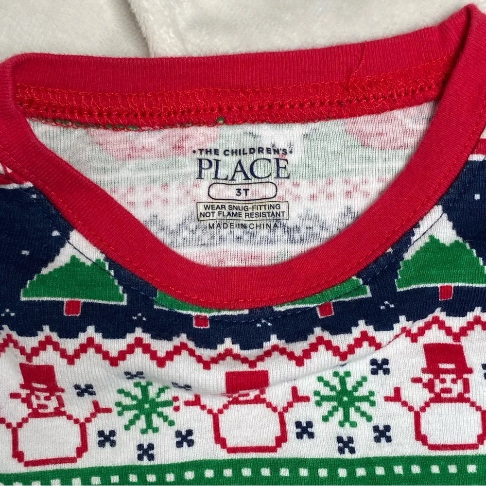 The Children’s Place Glow in the Dark Holiday Fair Isle Pajamas